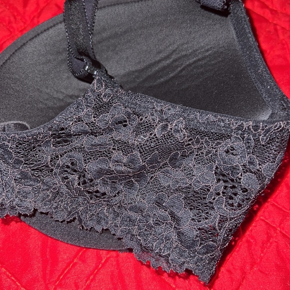 Victoria’s Secret Push-up Convertible Bra 34D - Picture 6 of 9